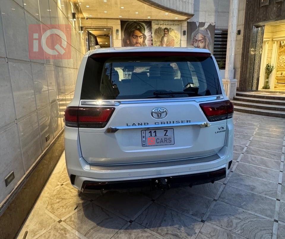 تويوتا لاندكروزر